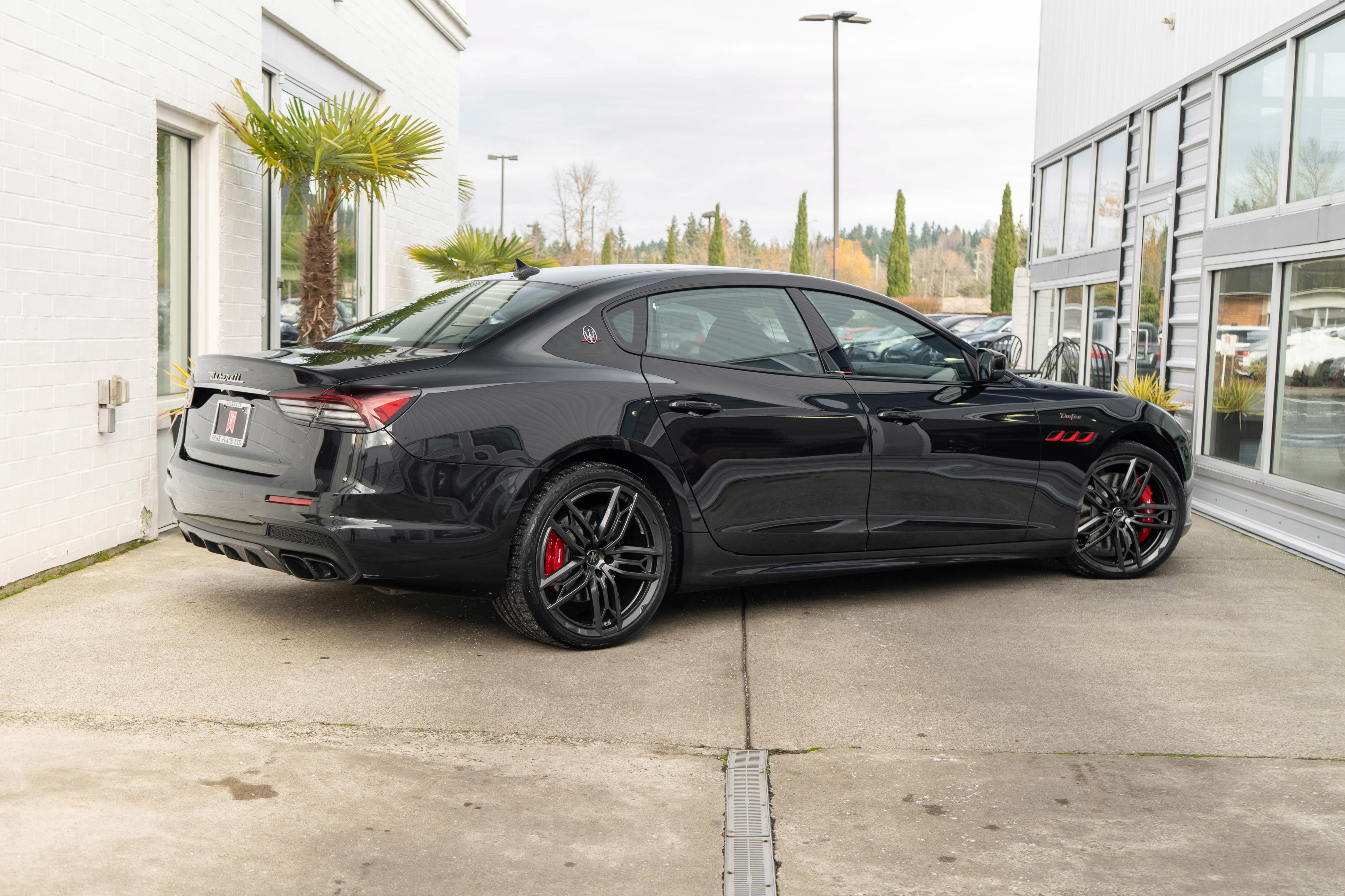 Used 2021 Maserati Quattroporte Trofeo RWD image 7
