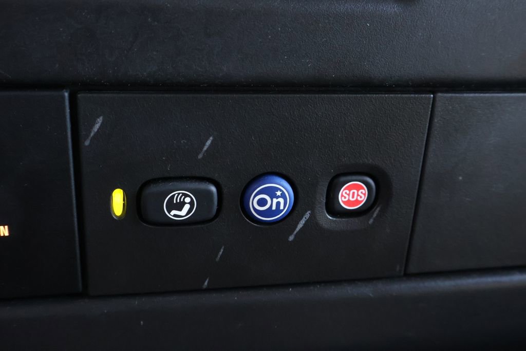 Used 2025 Chevrolet Express 2500 Extended w/ Driver Convenience Package image 31