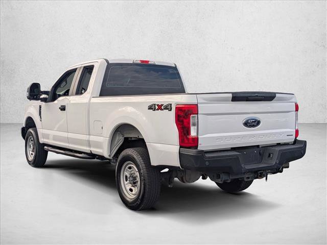 Used 2017 Ford F250 XL w/ Power Equipment Group AWD/4WD image 7