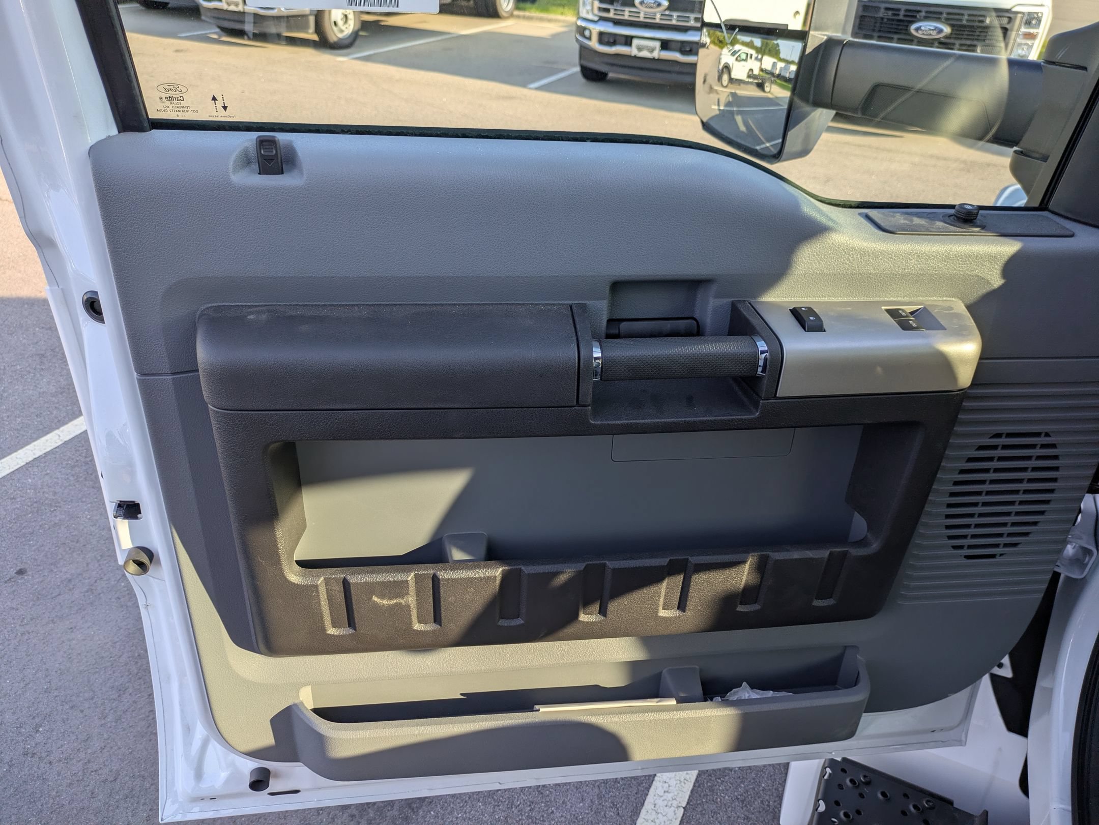 New 2027 Ford F750 2WD Regular Cab Super Duty image 16