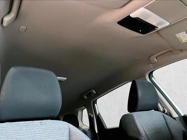 Used 2022 Nissan Rogue SV FWD image 17