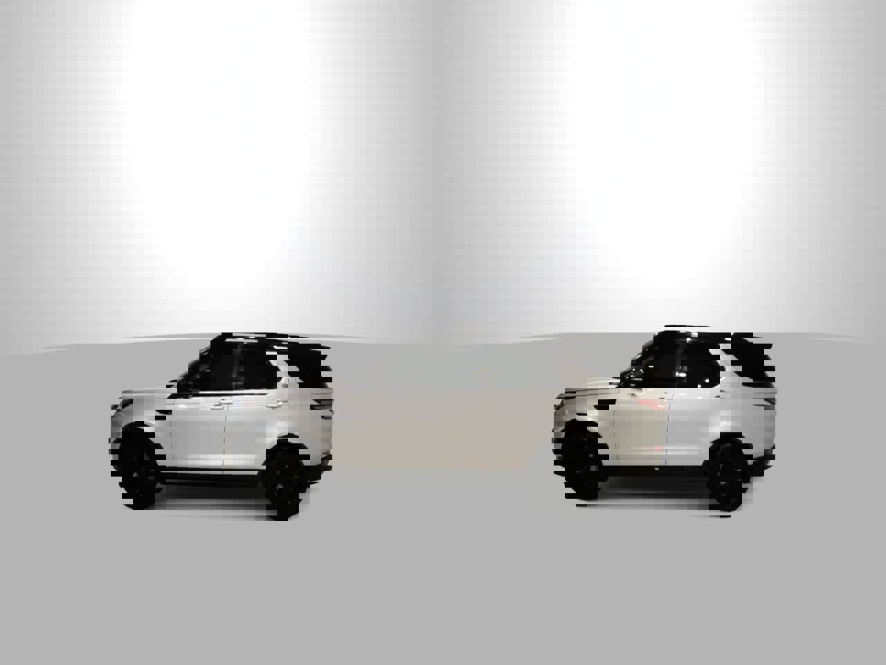 Used 2020 Land Rover Discovery HSE image 5