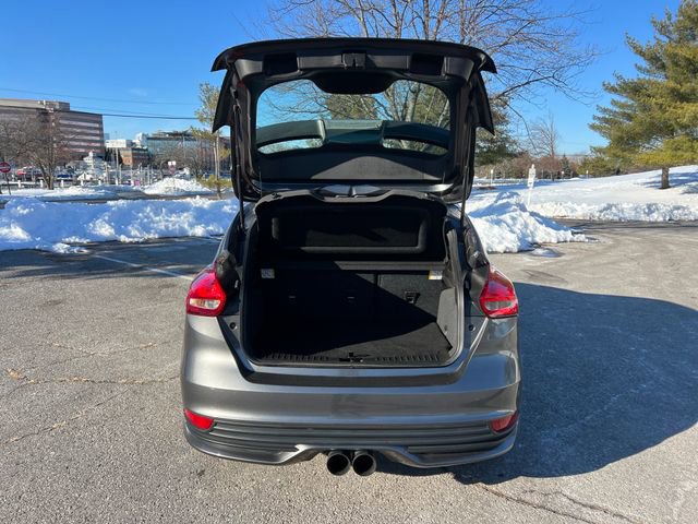 Certified 2018 Ford Focus ST image 27