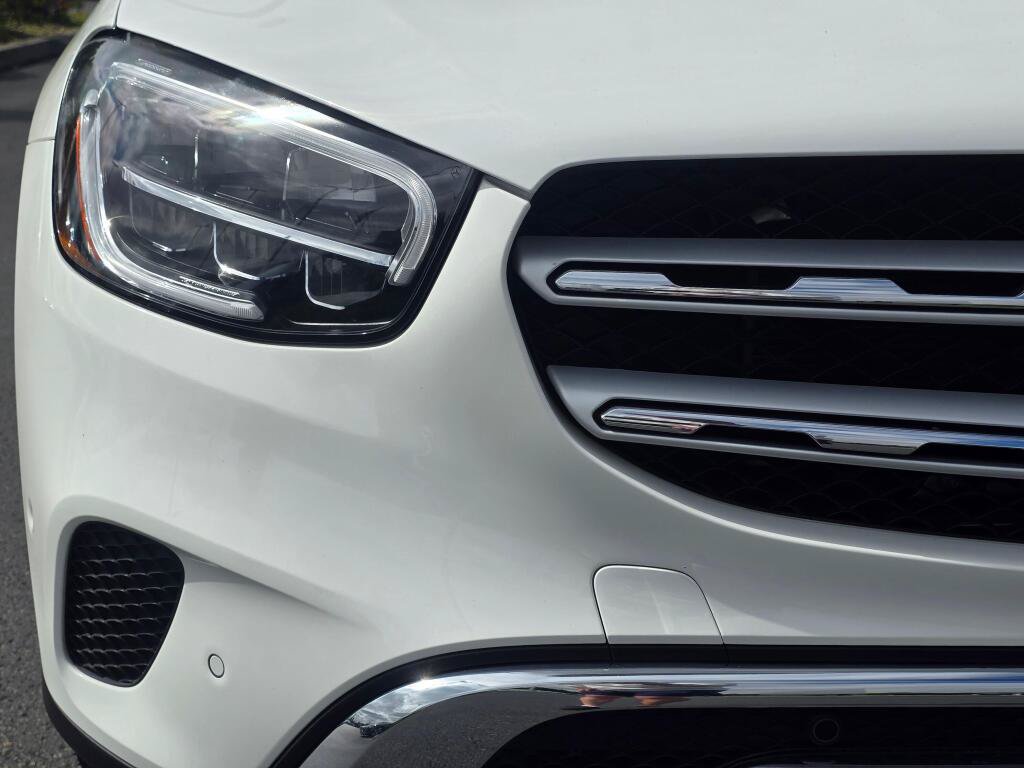 Used 2021 Mercedes-Benz GLC 300 4MATIC image 31