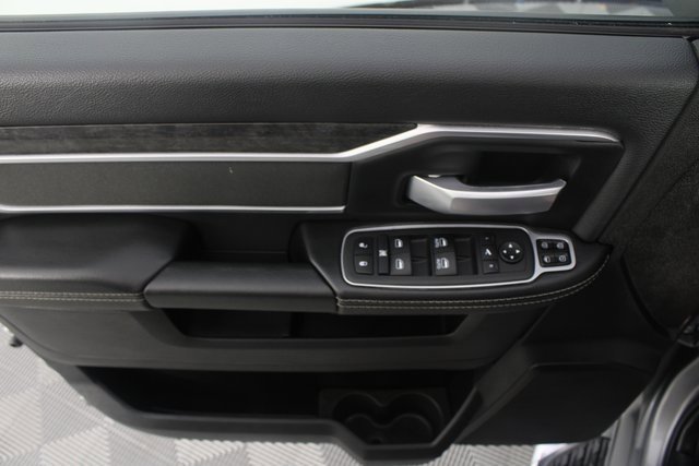 Used 2024 RAM 2500 Big Horn w/ Bed Utility Group image 13