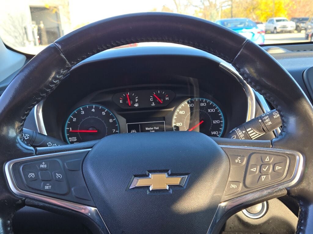 Used 2018 Chevrolet Equinox LT image 31