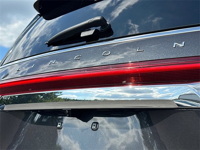 Used 2022 Lincoln Navigator L Reserve image 8