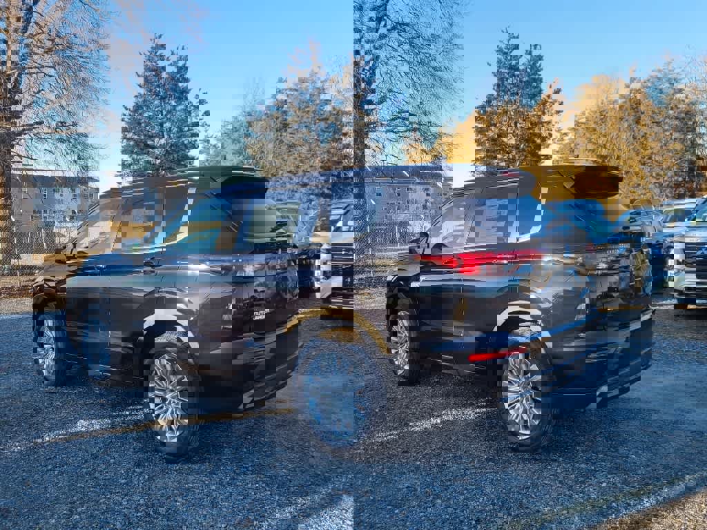 New 2024 Mitsubishi Outlander ES image 3