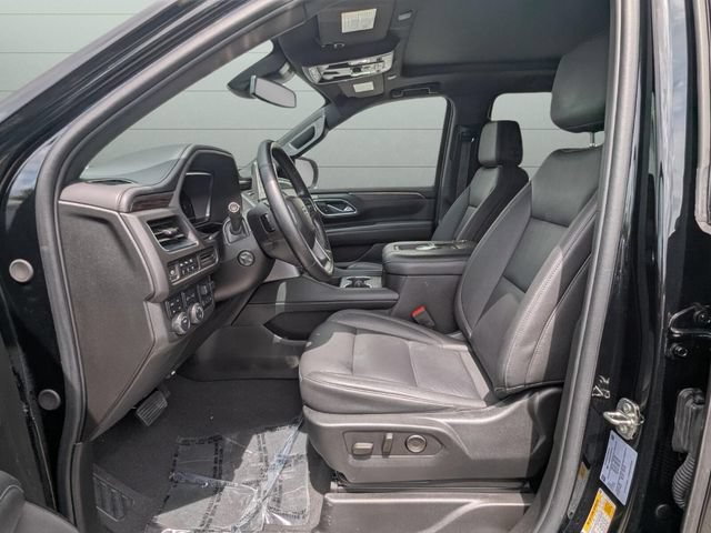 Used 2023 Chevrolet Suburban Z71 w/ Luxury Package AWD/4WD image 10