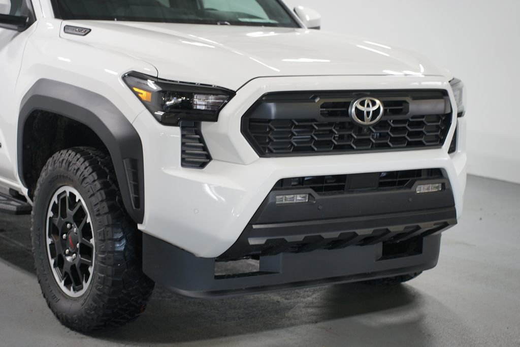 New 2025 Toyota Tacoma TRD Off-Road image 4