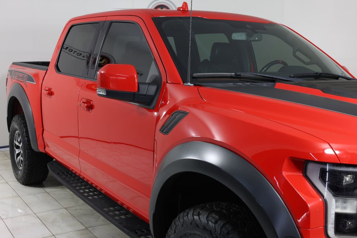 Used 2020 Ford F150 Raptor w/ Equipment Group 802A Luxury AWD/4WD image 39