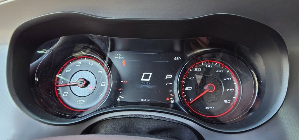 Used 2023 Dodge Charger R/T w/ Blacktop Package image 34