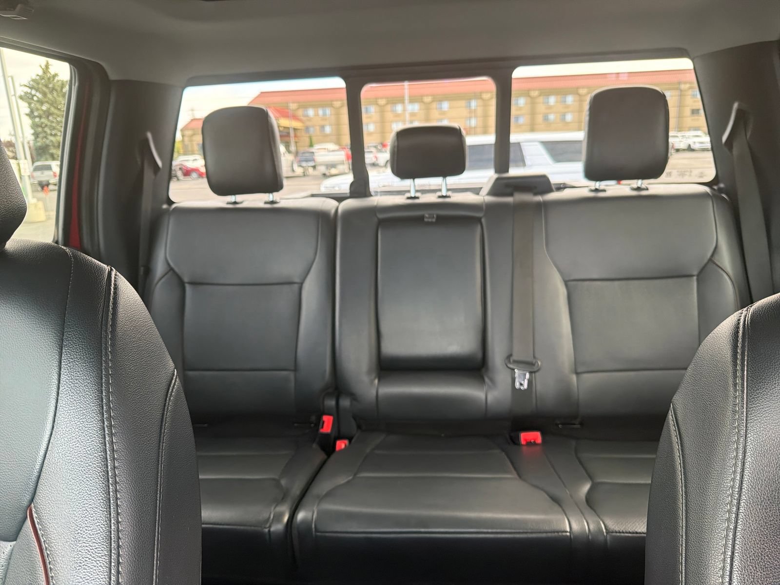 Used 2024 Ford F250 Lariat w/ Sport Appearance Package AWD/4WD image 26