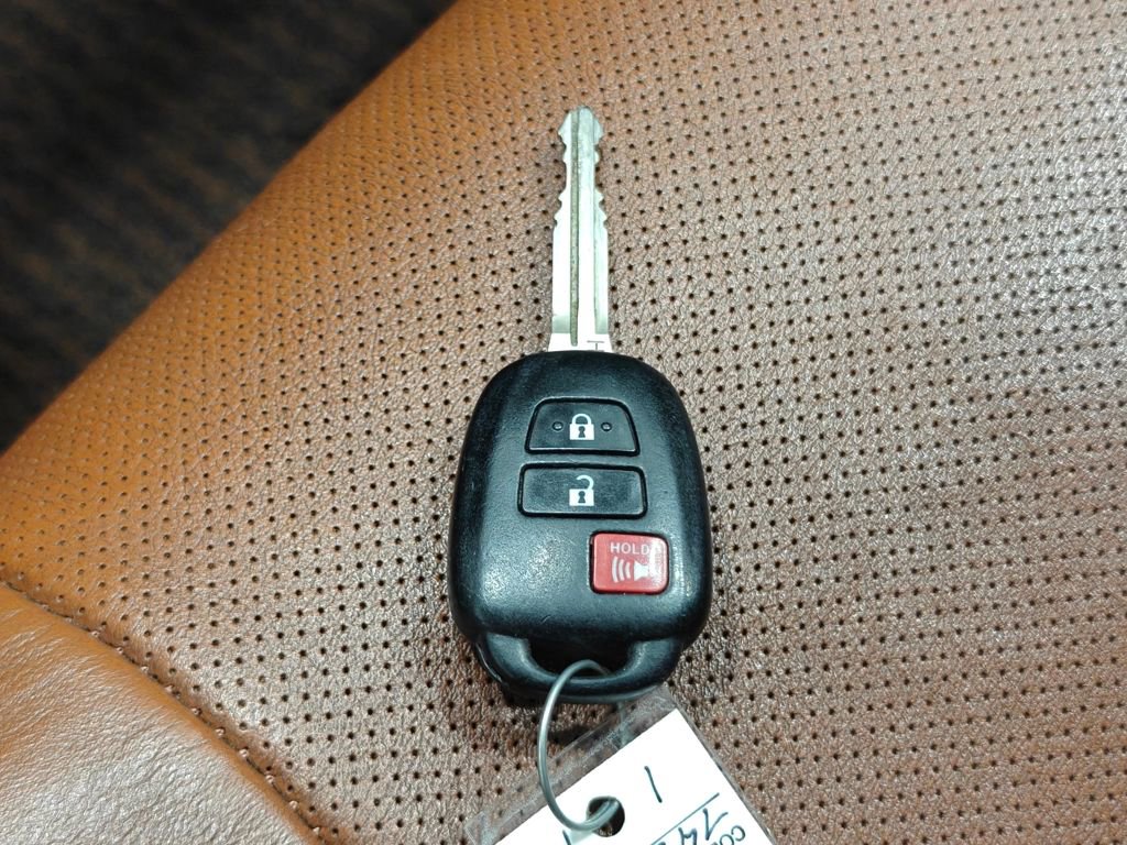 Used 2018 Toyota Tundra 1794 Edition image 16