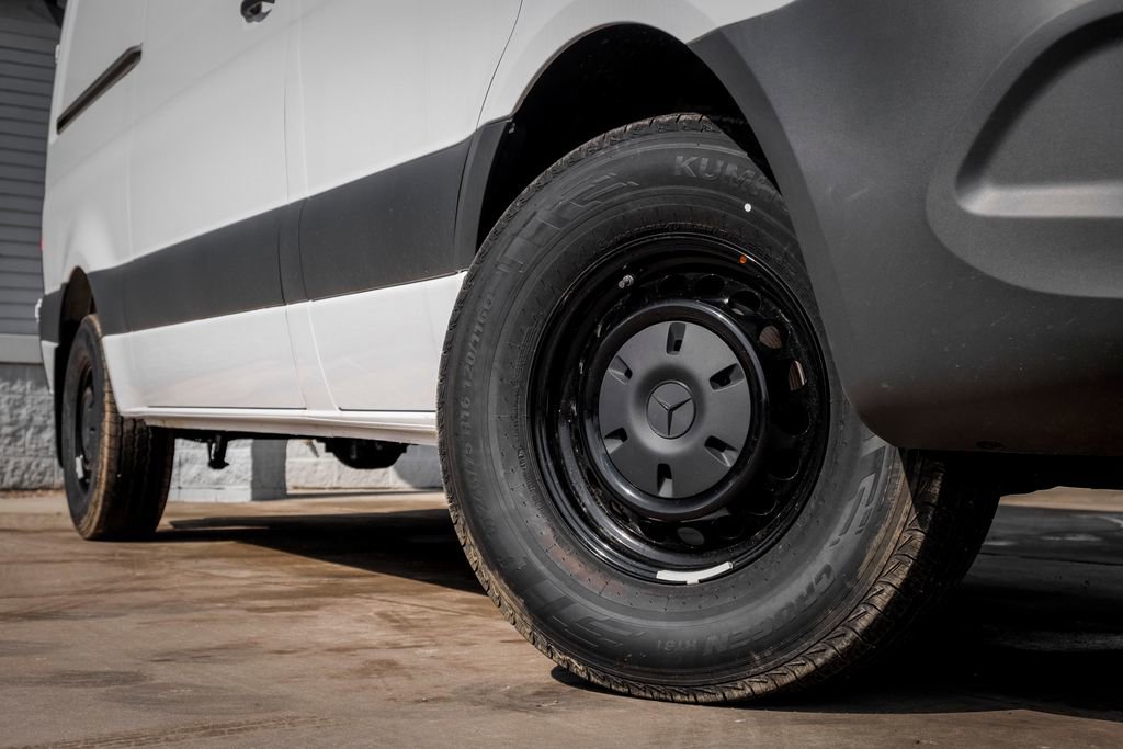 New 2025 Mercedes-Benz Sprinter 2500 image 7