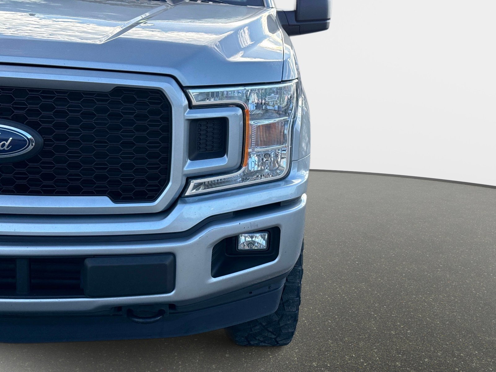 Used 2020 Ford F150 XL w/ Equipment Group 101A Mid image 10