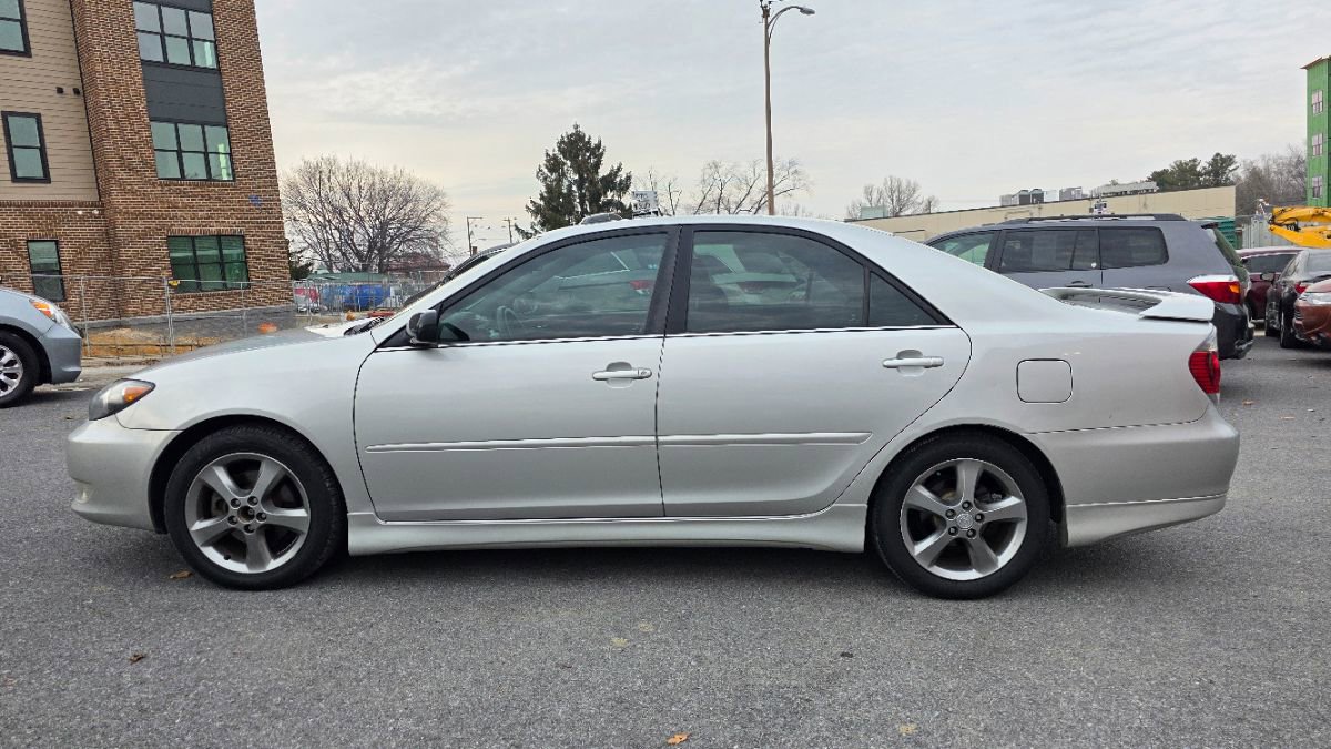 Used 2006 Toyota Camry SE image 4
