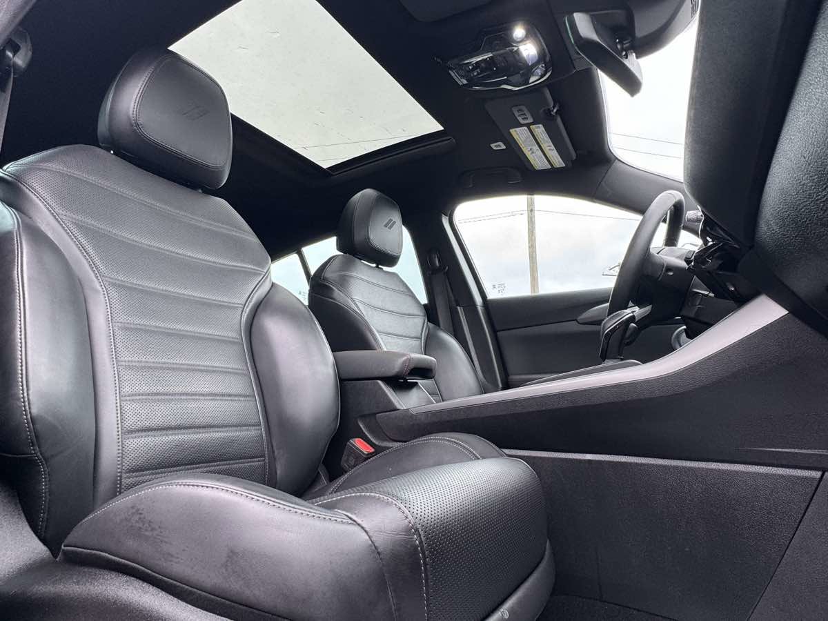 Used 2024 Dodge Hornet GT w/ GT Blacktop Package image 30