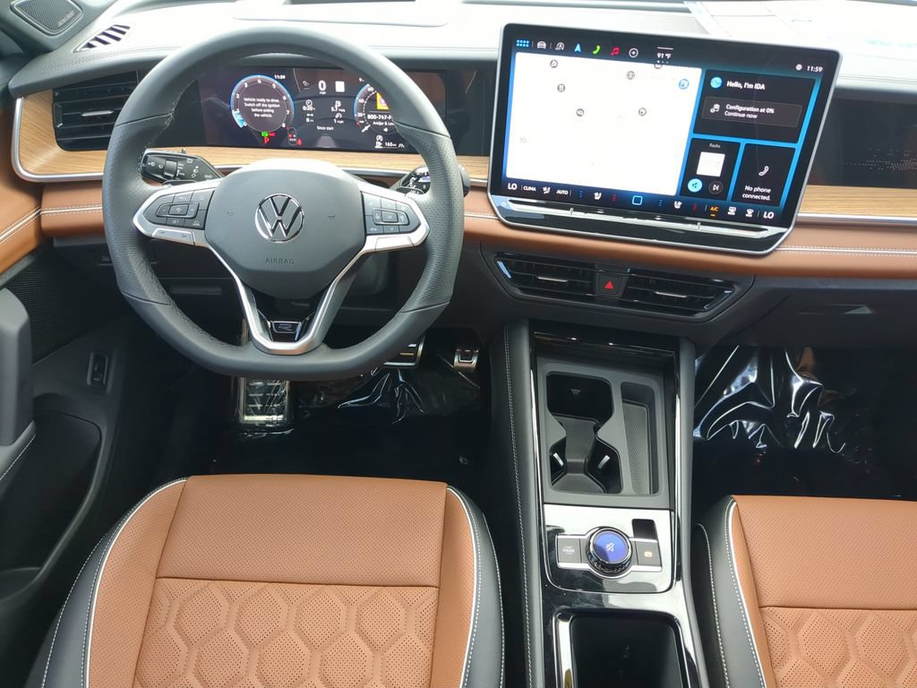 New 2026 Volkswagen Tiguan SEL R-Line AWD/4WD image 13