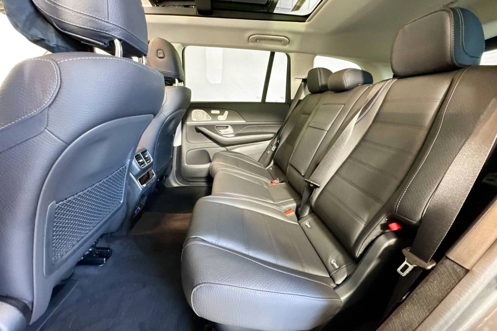 New 2026 Mercedes-Benz GLS 450 4MATIC image 22