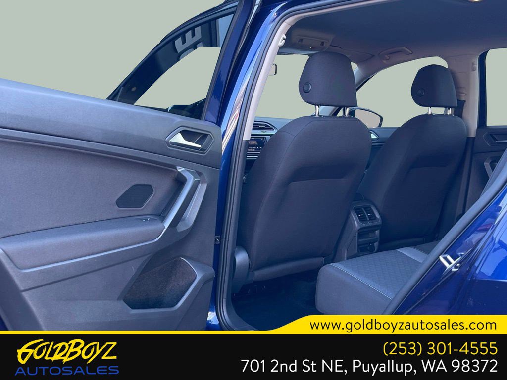 Used 2021 Volkswagen Tiguan S image 12