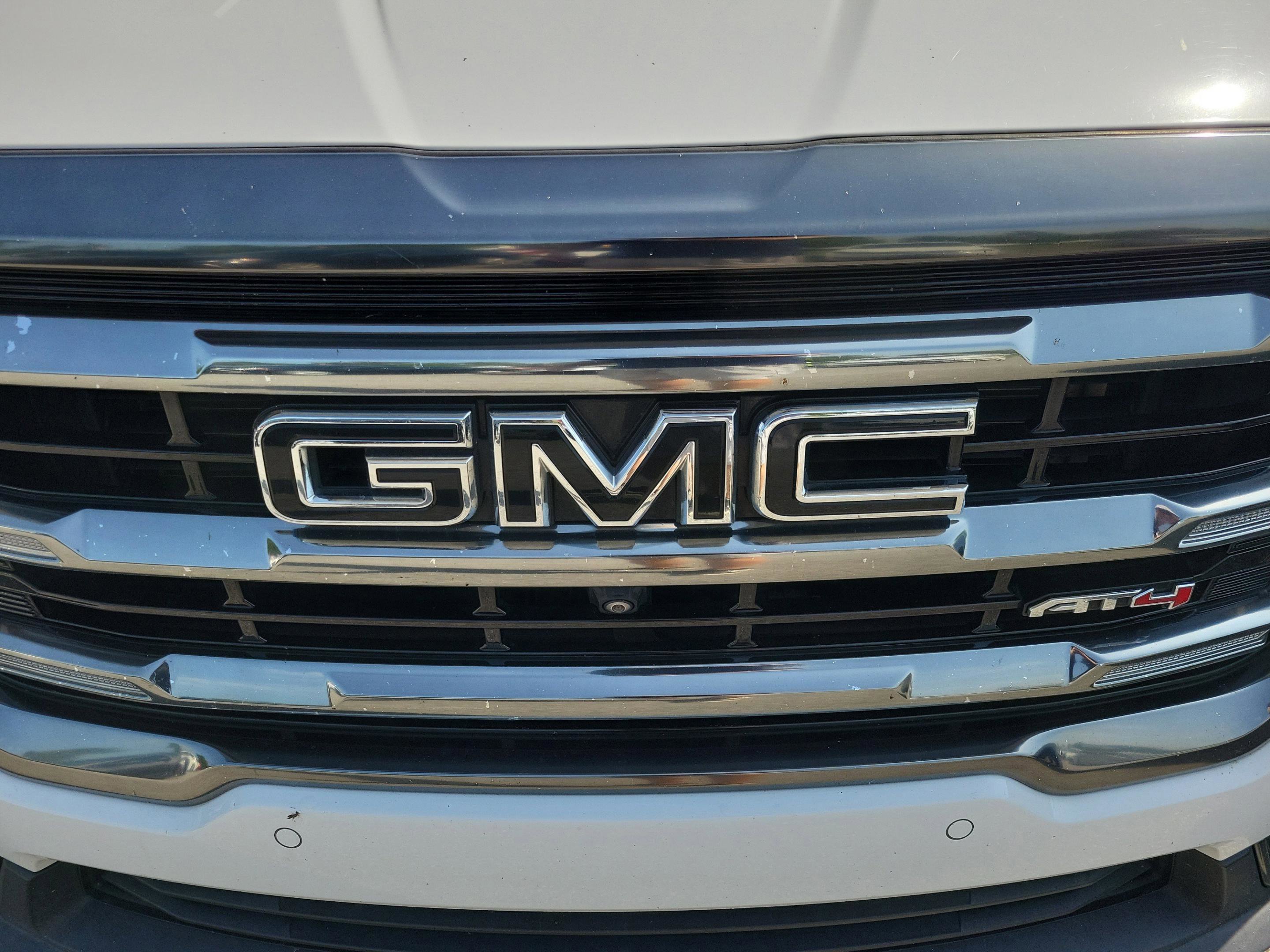 Used 2022 GMC Terrain AT4 w/ Infotainment Package II AWD/4WD image 17