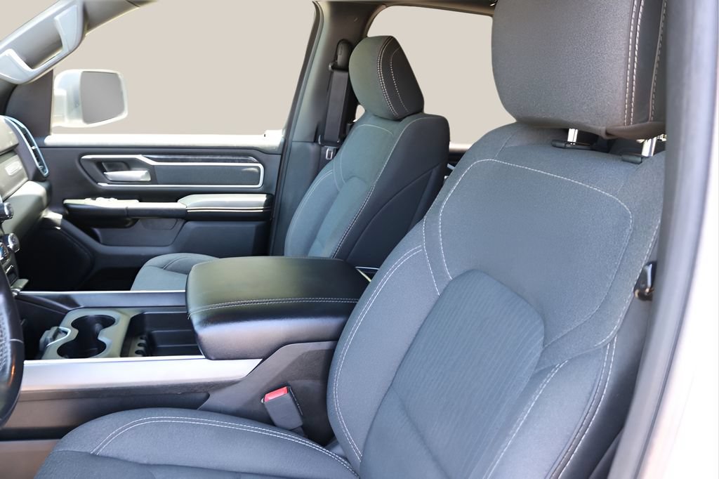 Used 2019 RAM 1500 Big Horn AWD/4WD image 14