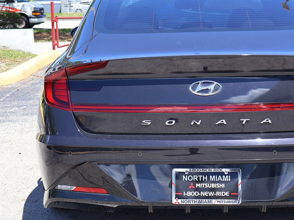 Used 2023 Hyundai Sonata Limited w/ Cargo Package FWD image 15