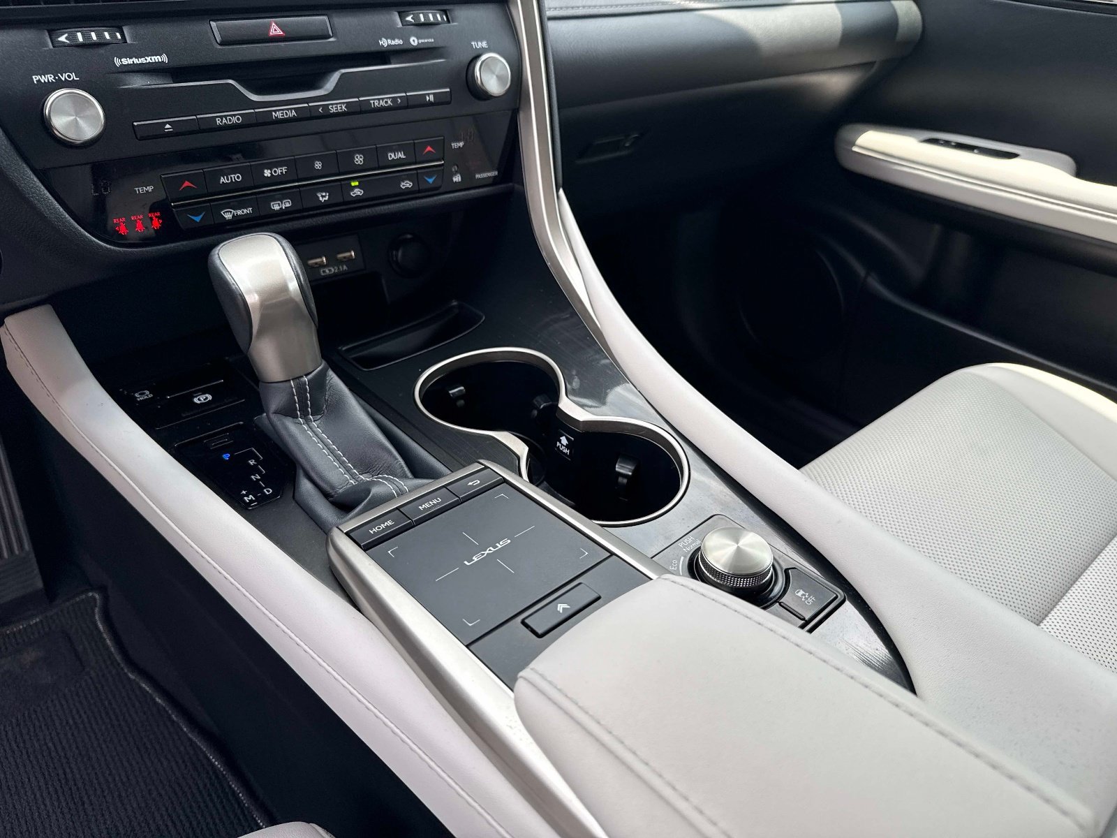Used 2022 Lexus RX 350 FWD image 27