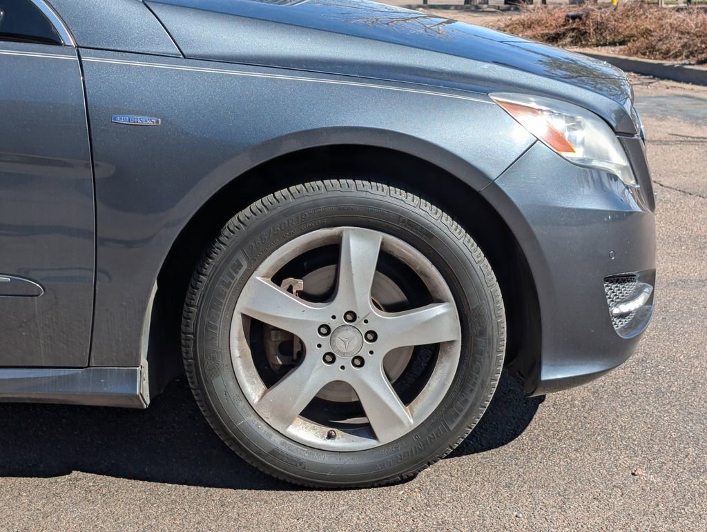 Used 2012 Mercedes-Benz R 350 R 350 image 9
