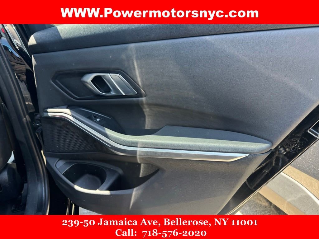 Used 2019 BMW 330i xDrive Sedan w/ Driving Assistance Package AWD/4WD image 29