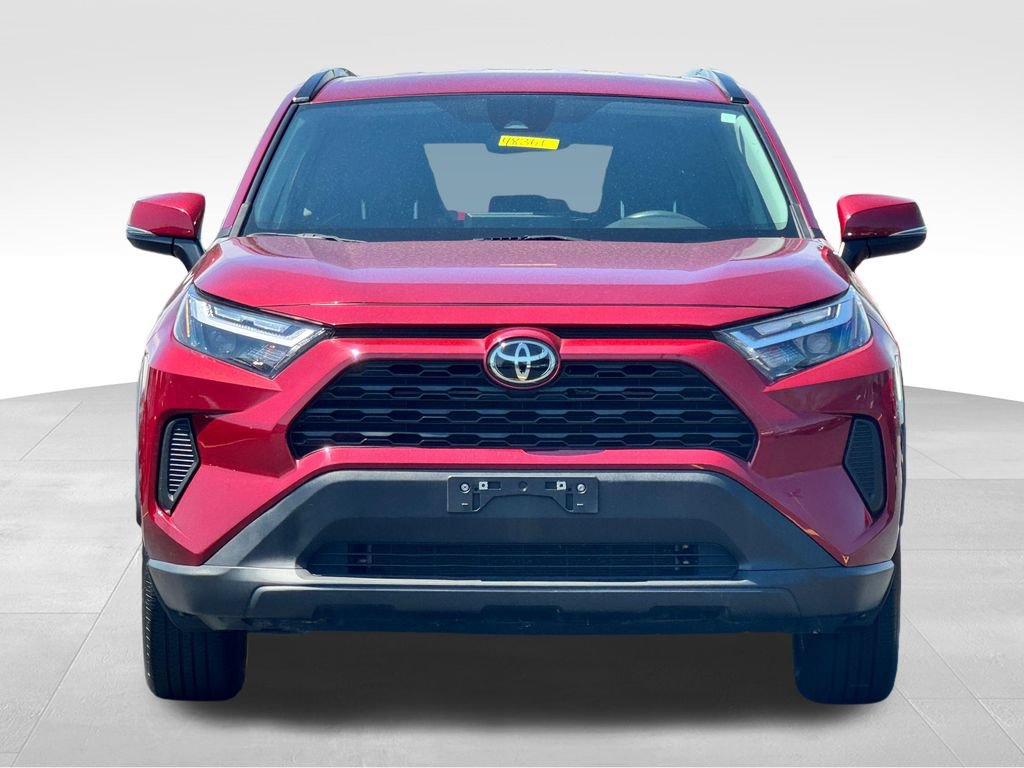 Used 2023 Toyota RAV4 XLE FWD video 2