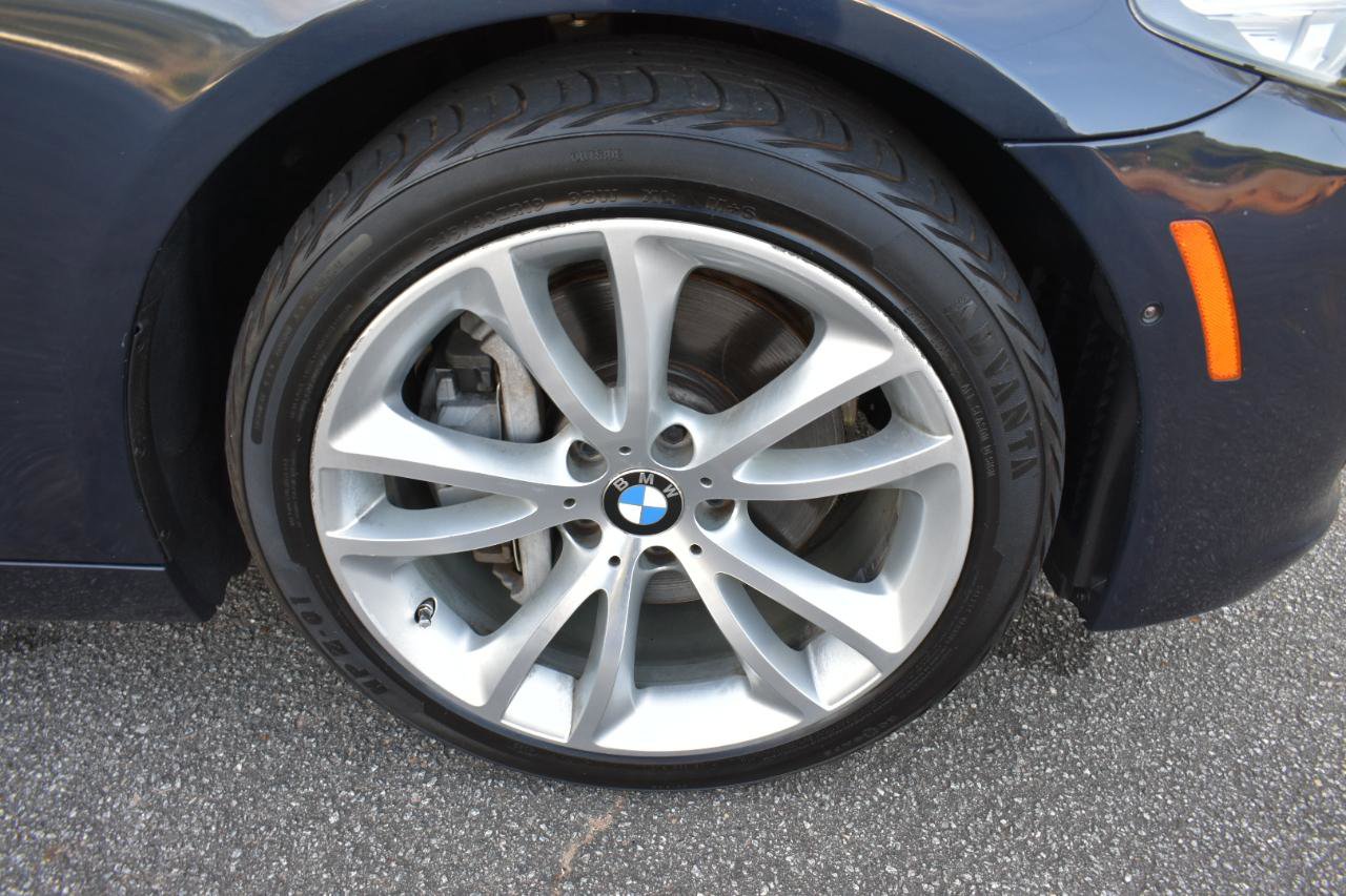 Used 2015 BMW 550i Sedan RWD image 38