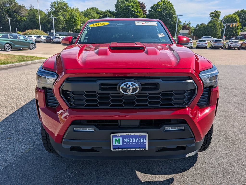 Used 2025 Toyota Tacoma TRD Sport AWD/4WD image 9