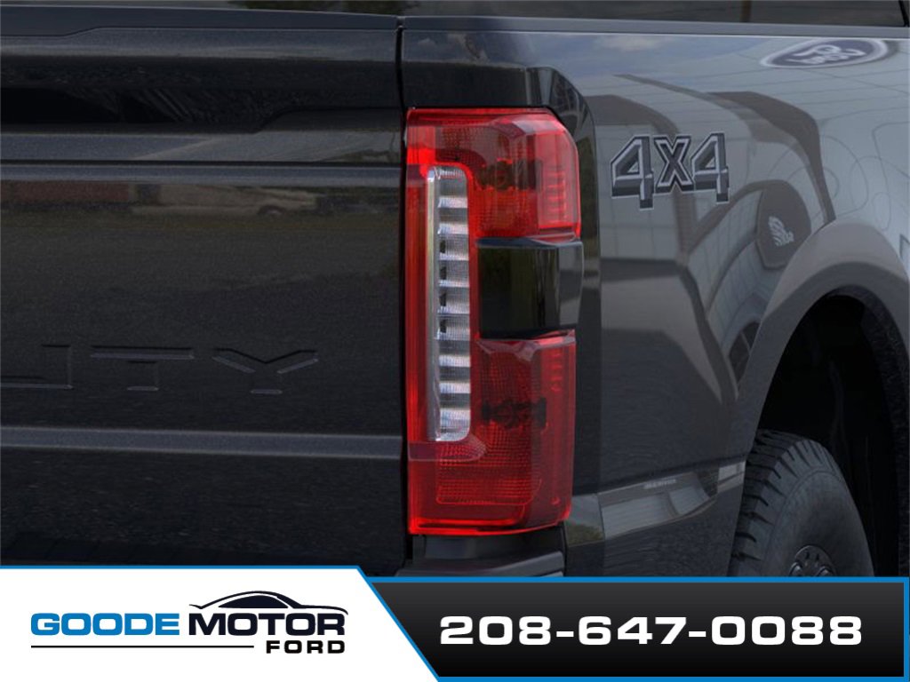 New 2025 Ford F250 XLT w/ Black Appearance Package image 22