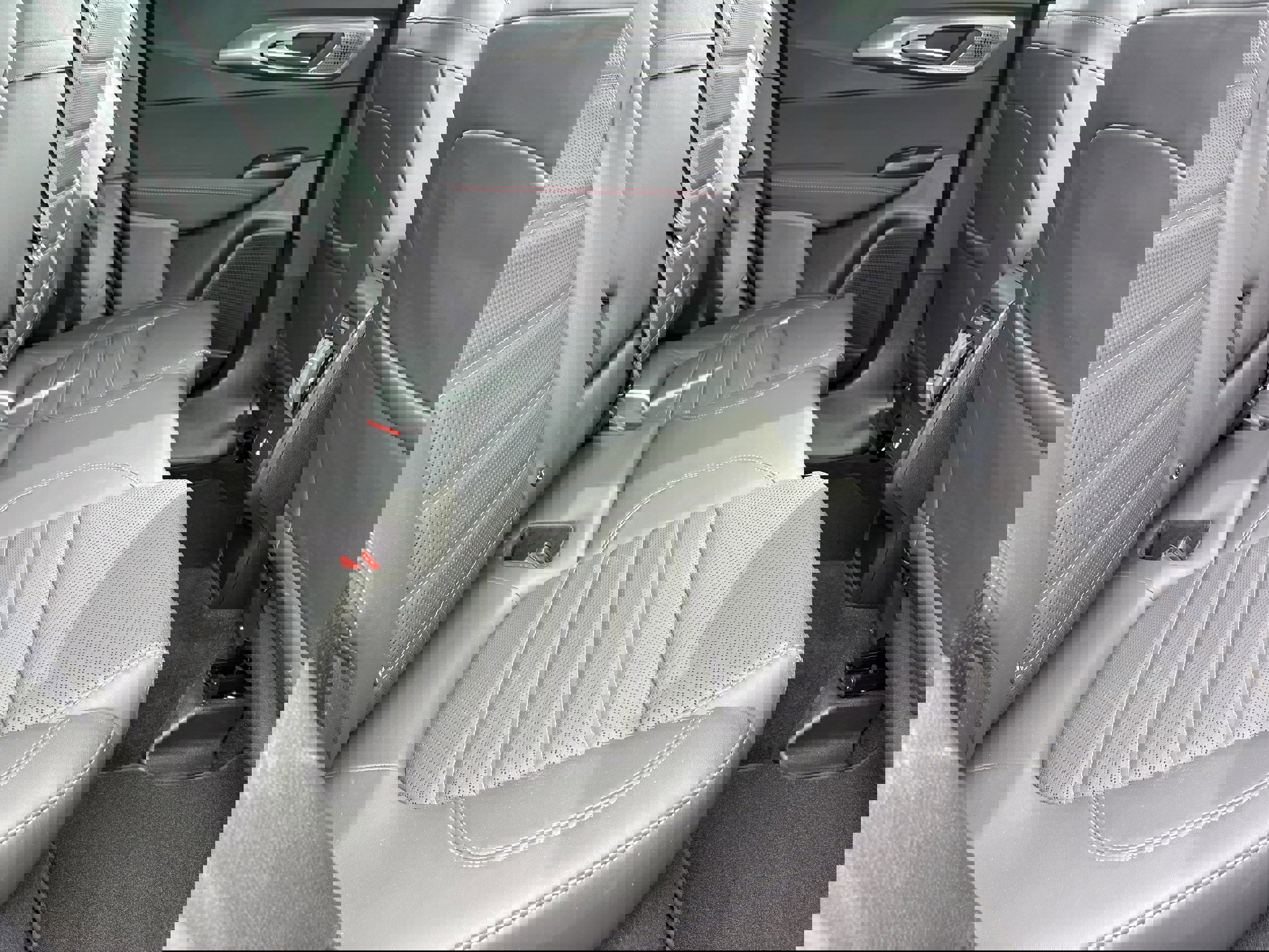 Used 2024 Dodge Hornet R/T Plus AWD/4WD image 32