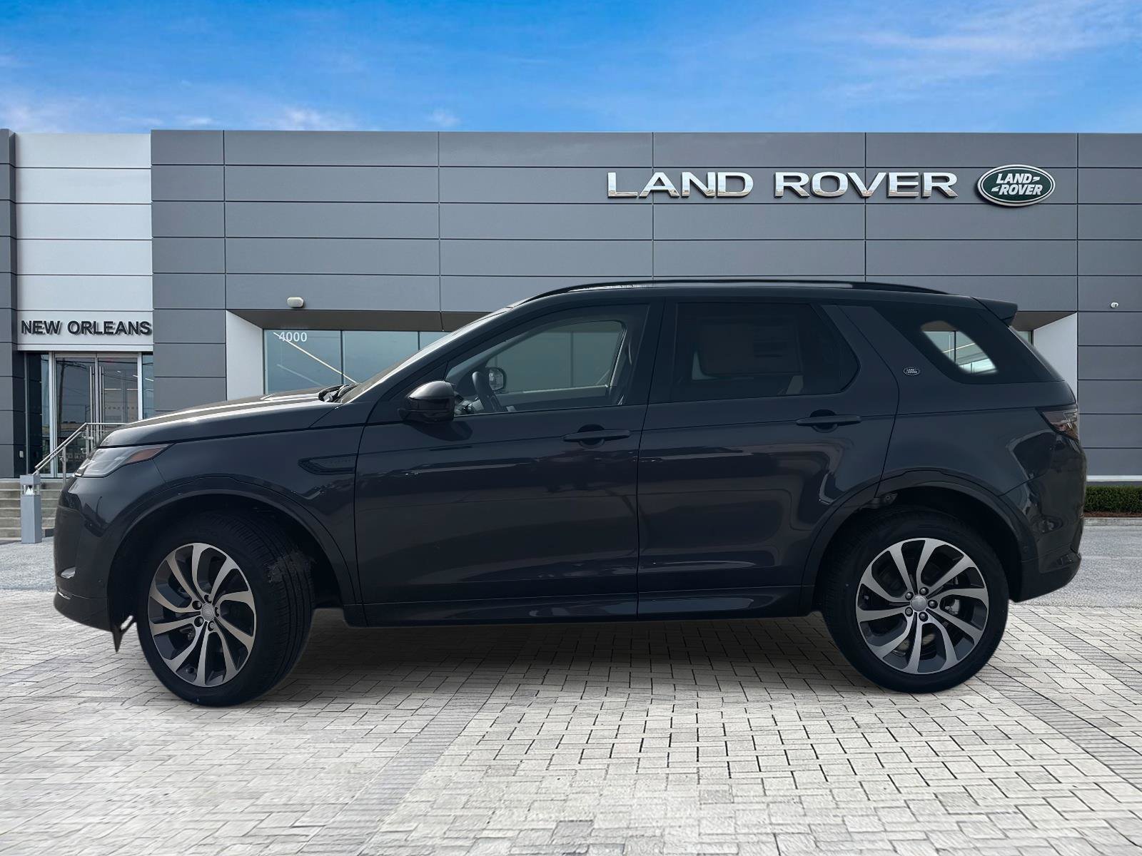 New 2025 Land Rover Discovery Sport S AWD/4WD image 2