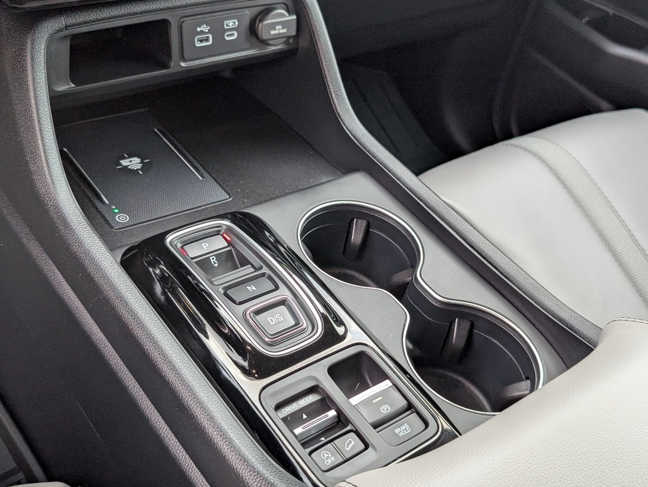 Used 2025 Honda Pilot EX-L image 17