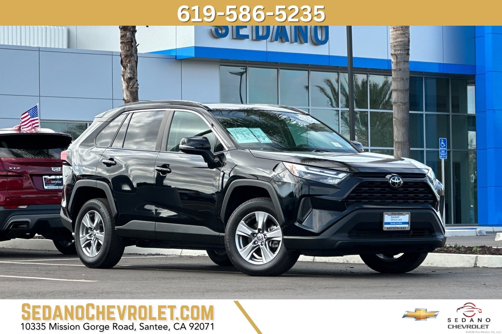 Used 2022 Toyota RAV4 XLE w/ Convenience Package image 1
