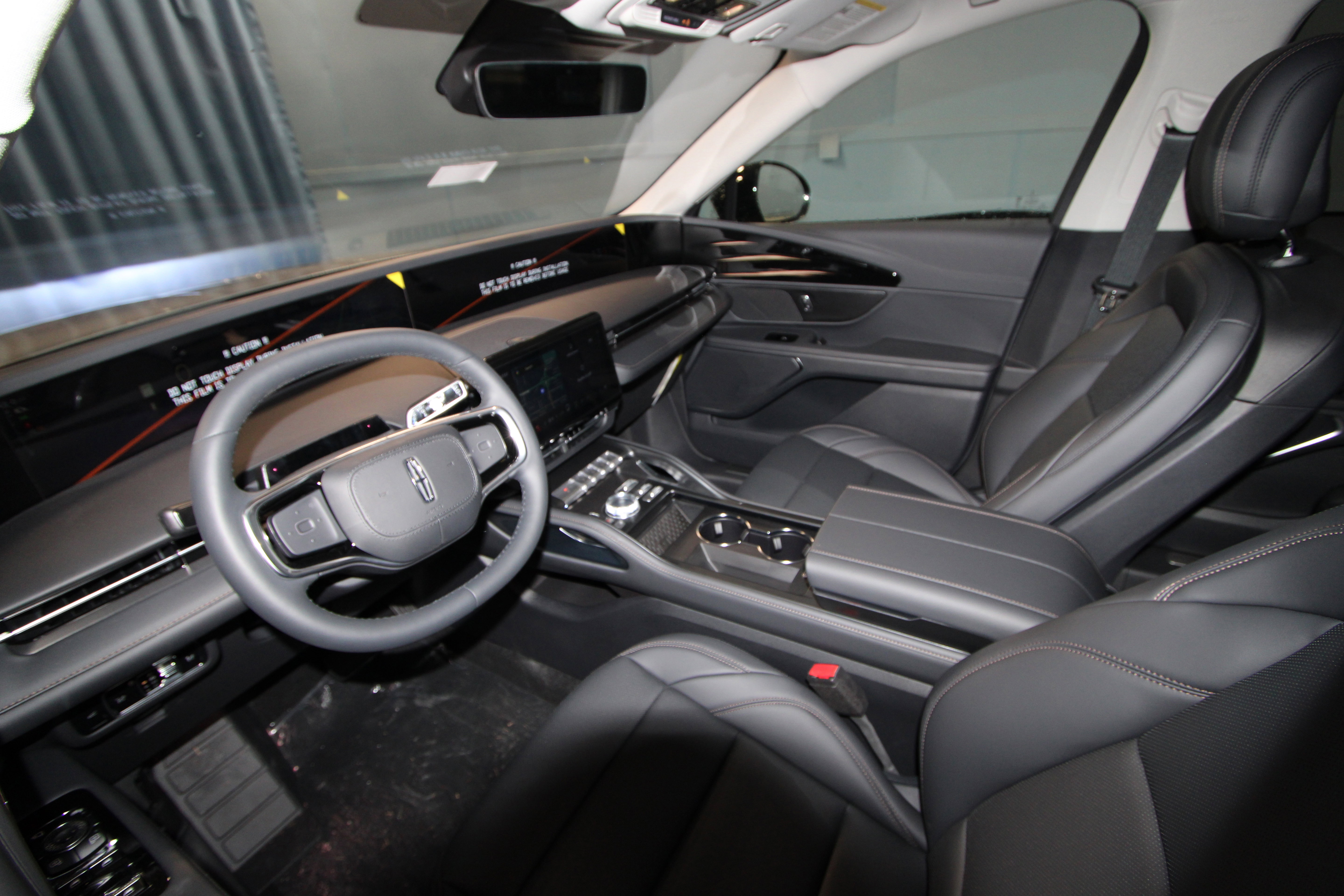 New 2026 Lincoln Nautilus Premier w/ Jet Appearance Package image 2