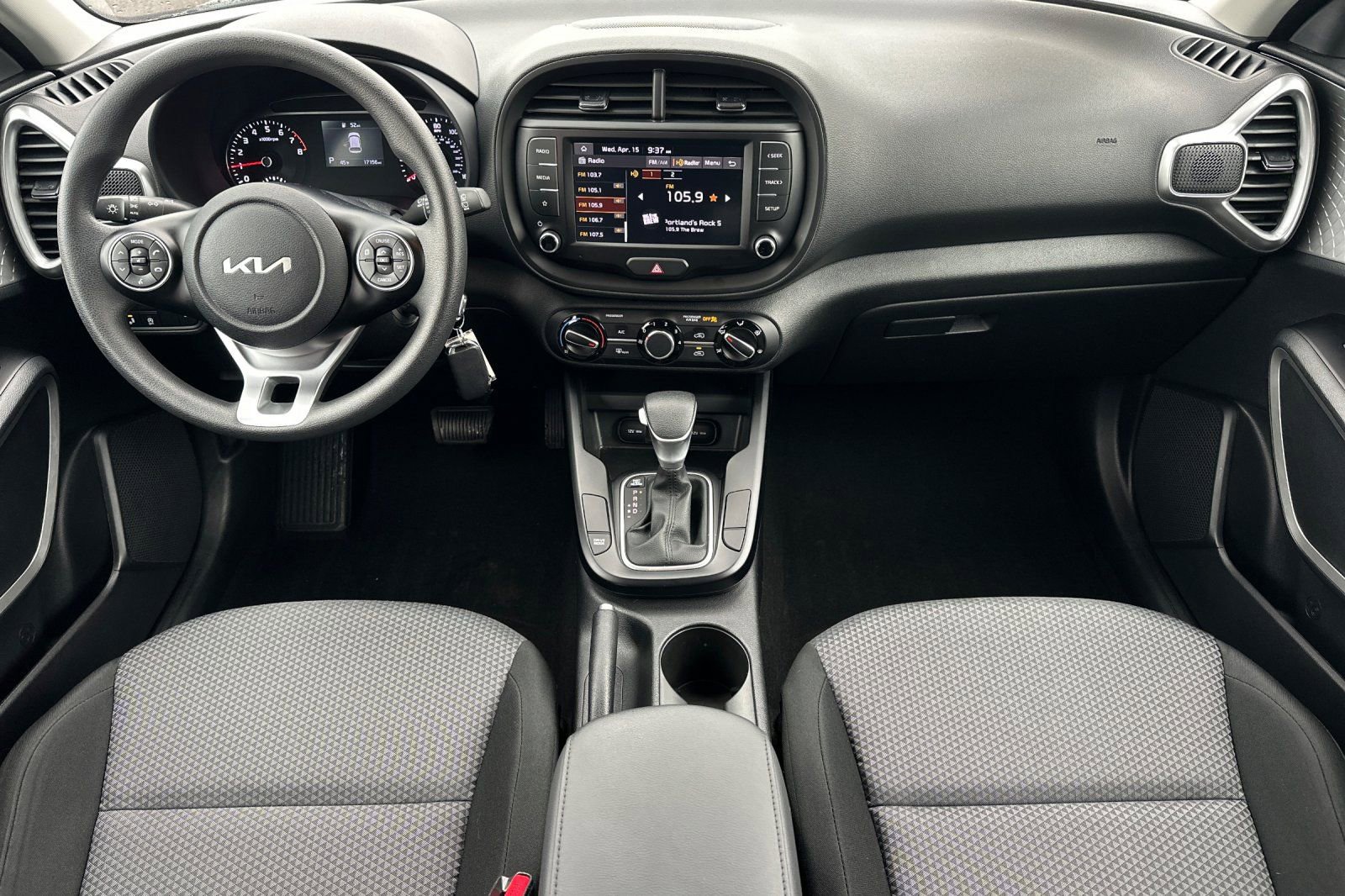 Certified 2022 Kia Soul LX w/ Technology Package image 13