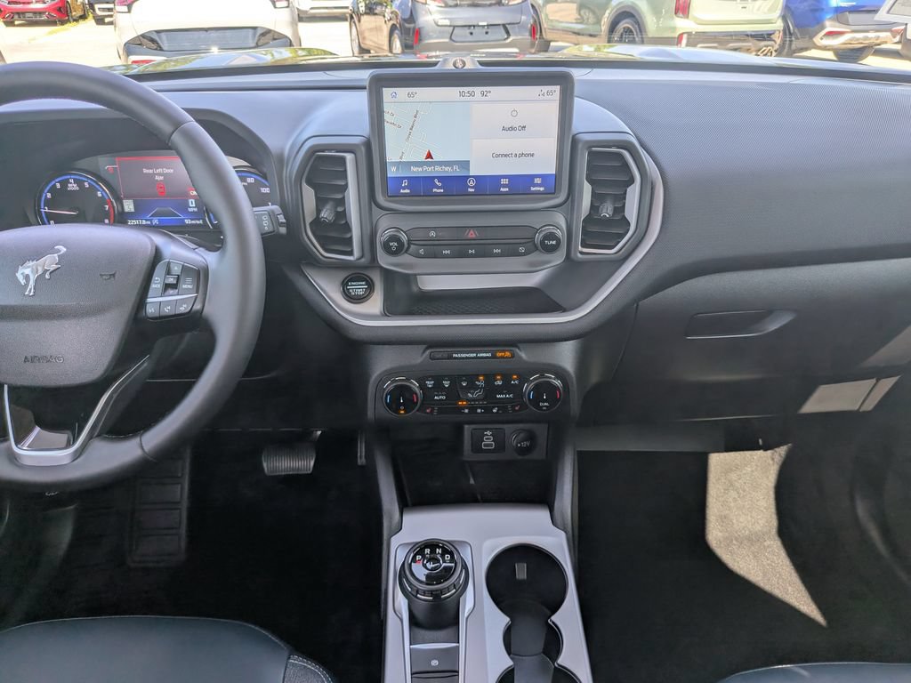 Used 2024 Ford Bronco Sport Outer Banks w/ Tech Package AWD/4WD image 17