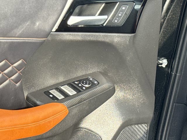 Used 2023 Mitsubishi Outlander SEL AWD/4WD image 15