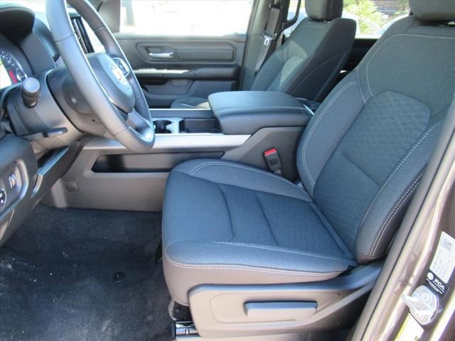 New 2026 RAM 1500 Express image 16