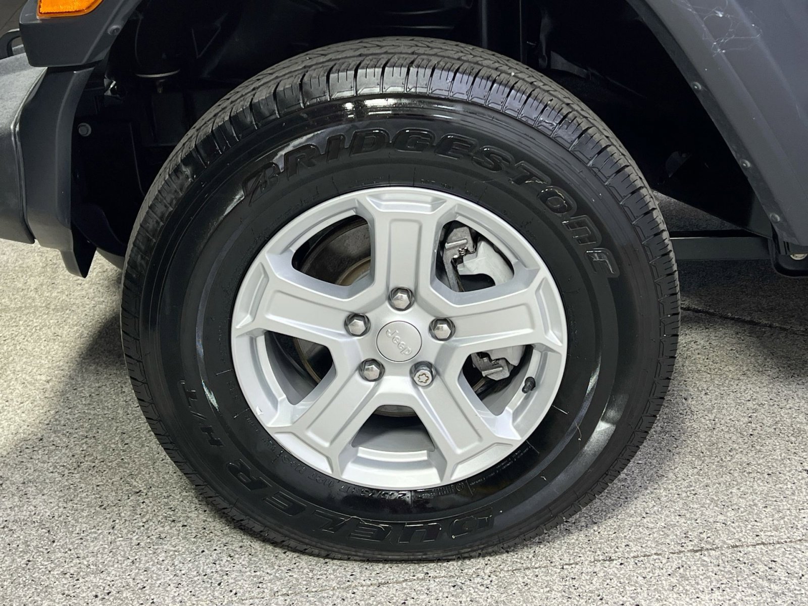 Used 2019 Jeep Wrangler Unlimited Sport S image 16