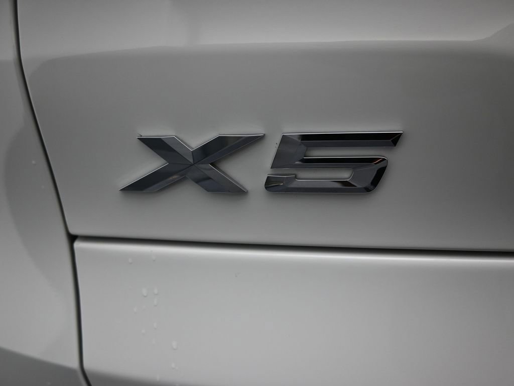 Used 2026 BMW X5 xDrive40i image 43