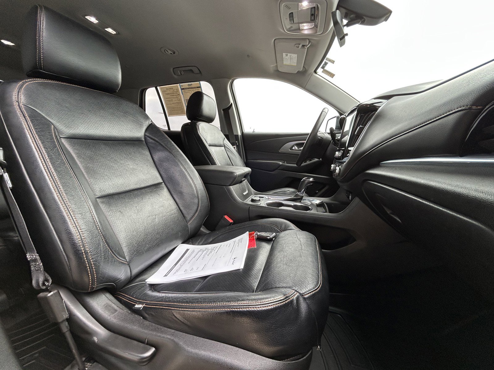 Used 2019 Chevrolet Traverse LT image 19