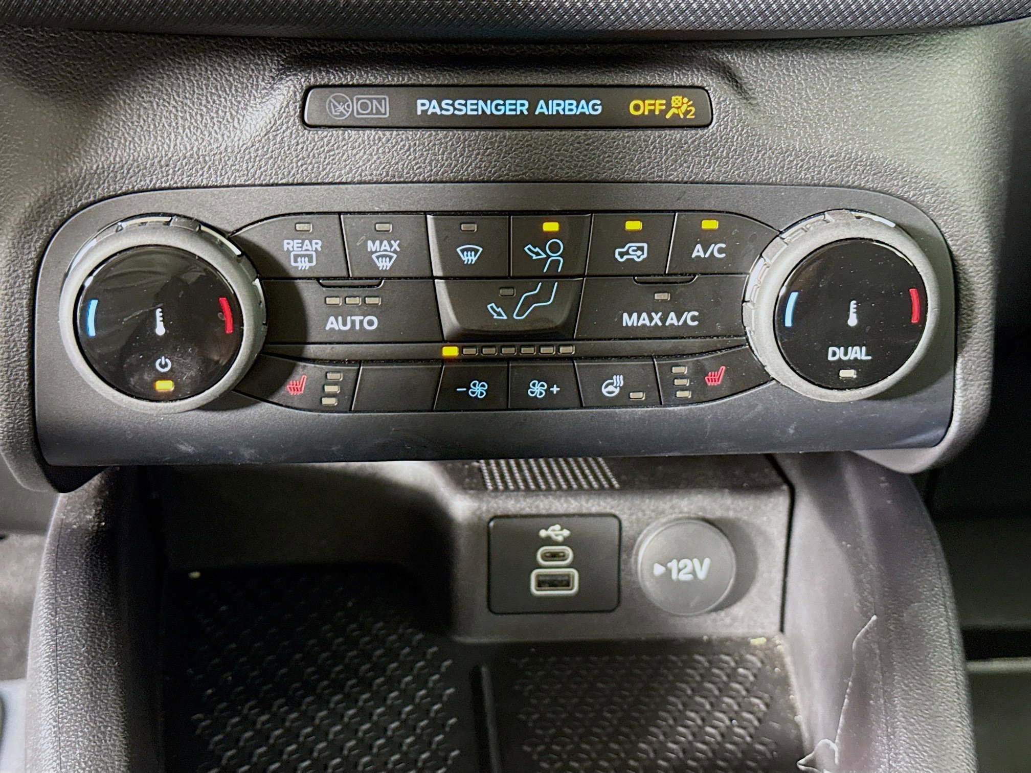 Used 2024 Ford Bronco Sport Outer Banks AWD/4WD image 17