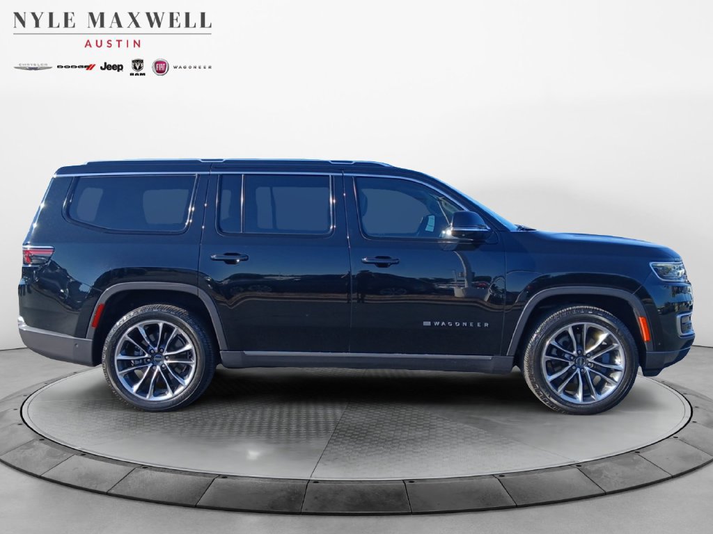 Used 2022 Jeep Wagoneer Series III w/ Premium Group I RWD image 17