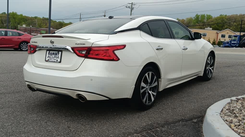 Used 2016 Nissan Maxima Platinum FWD image 5